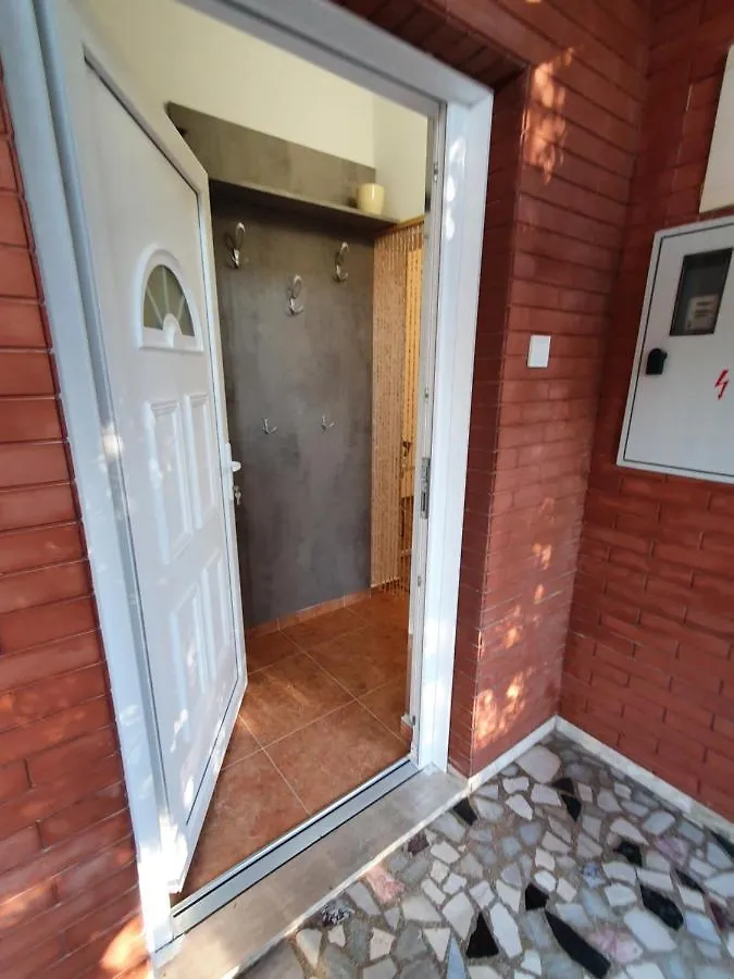 Zita - Heart Of Rovinj, Apartment For 2, Free Parking, 2Min Center, 5Min Beach Walk 罗维尼