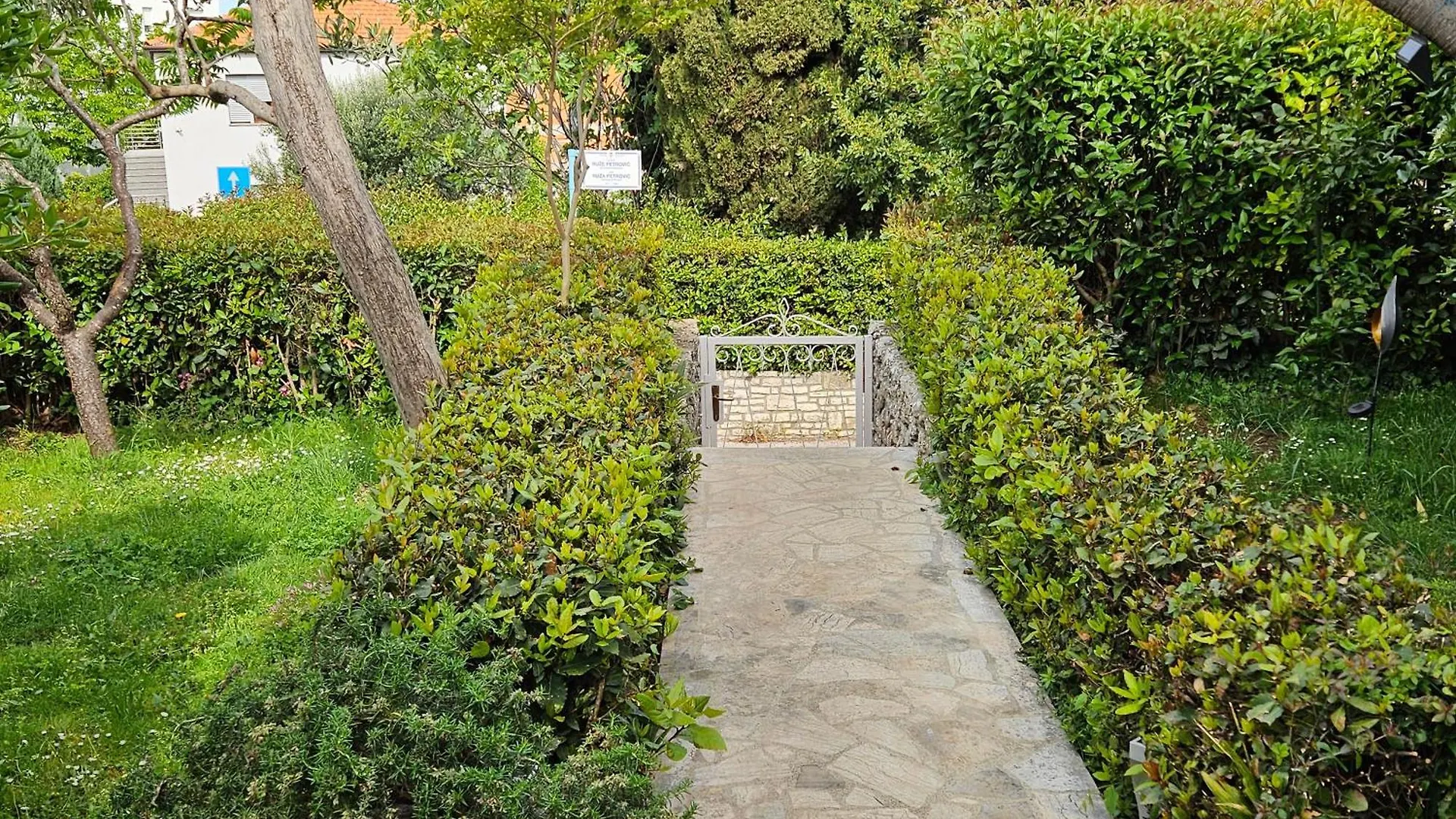 Zita - Heart Of Rovinj, Apartment For 2, Free Parking, 2Min Center, 5Min Beach Walk 克罗地亚