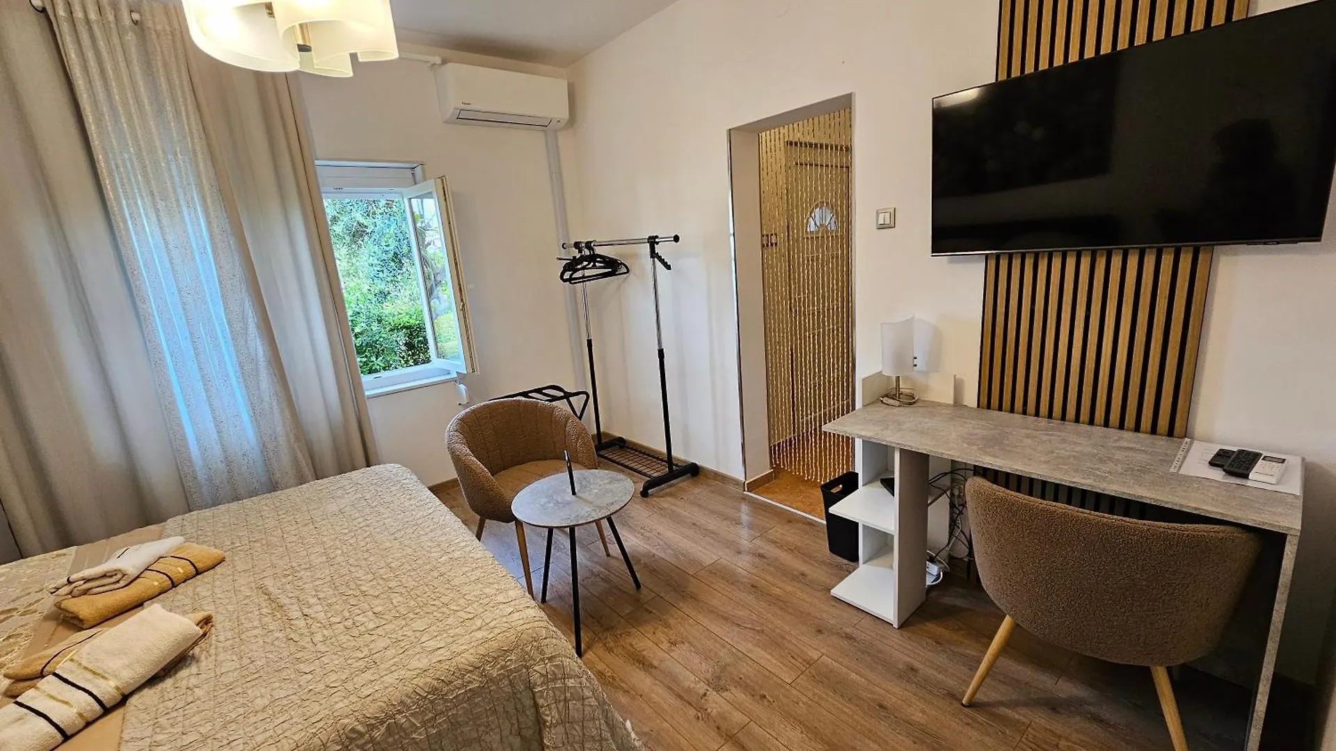 Zita - Heart Of Rovinj, Apartment For 2, Free Parking, 2Min Center, 5Min Beach Walk  Rovinj